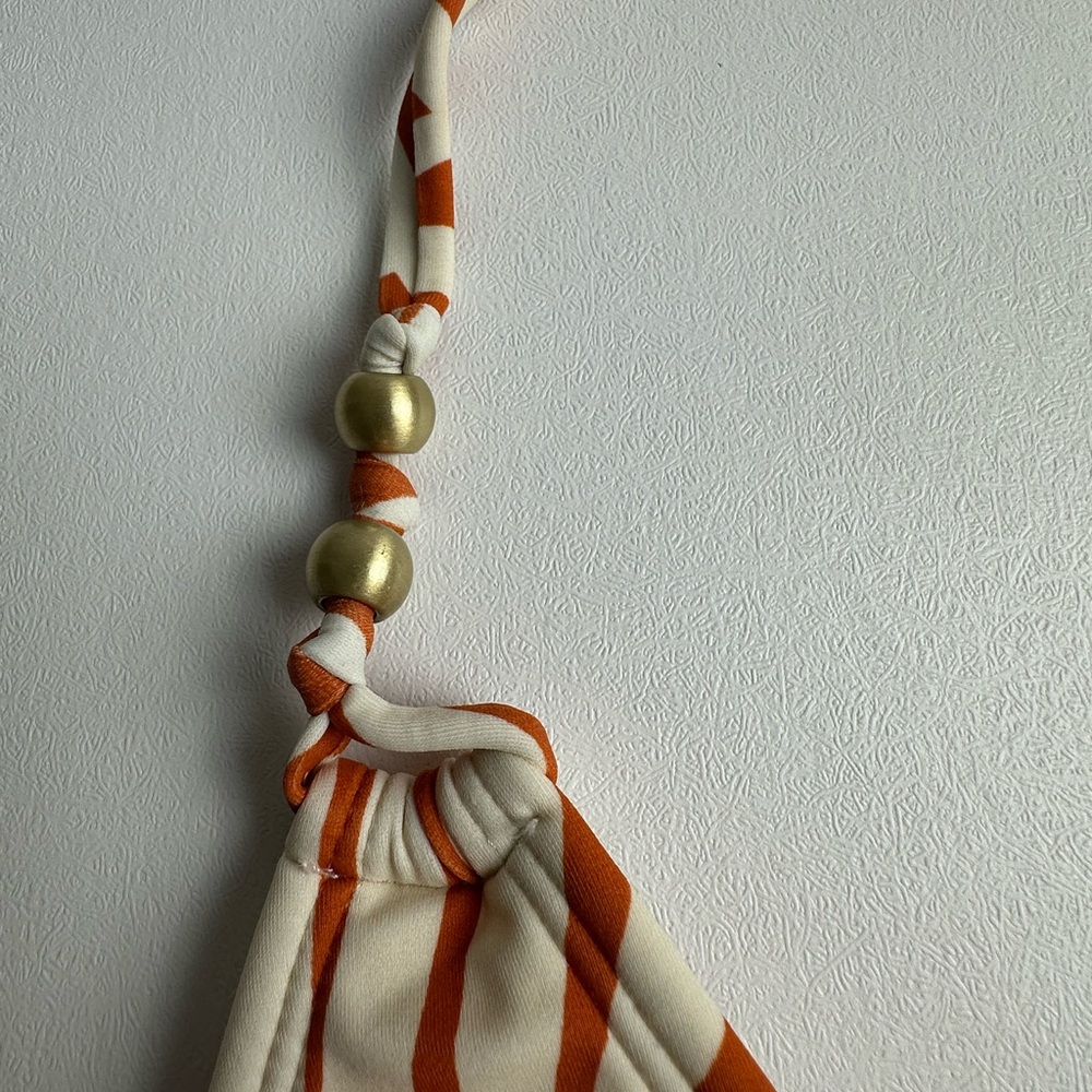 Shade and‎ shore women’s size medium bead knot detail one piece swimsuit - Picture 7 of 9